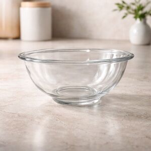 Vintage Pyrex 1.5L Clear Glass Mixing Bowl